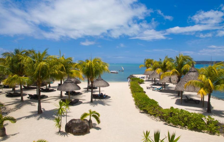 Laguna Beach Hotel & Spa Mauritius