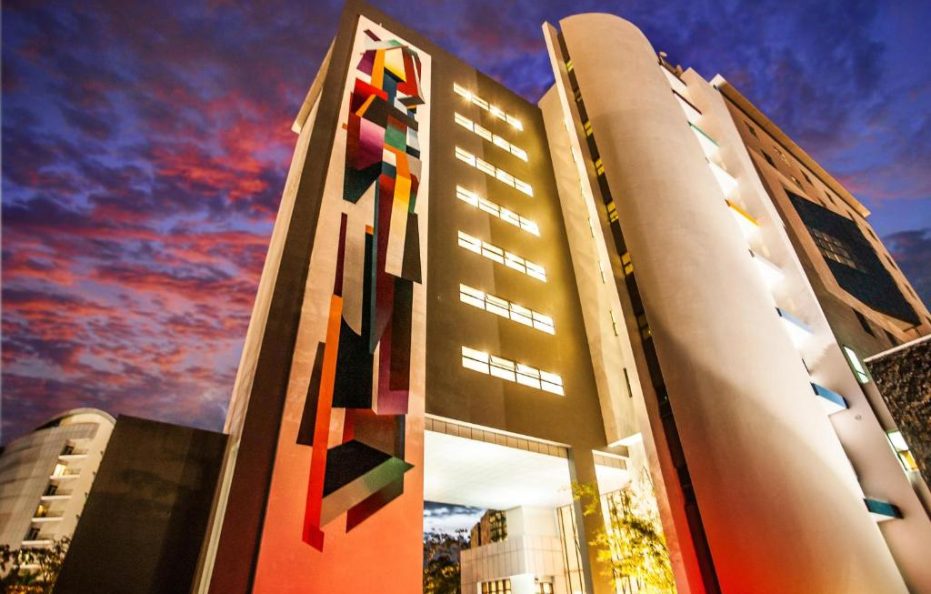 Hennessy Park Hotel Mauritius – Where Creativity Meets Comfort in Ebene