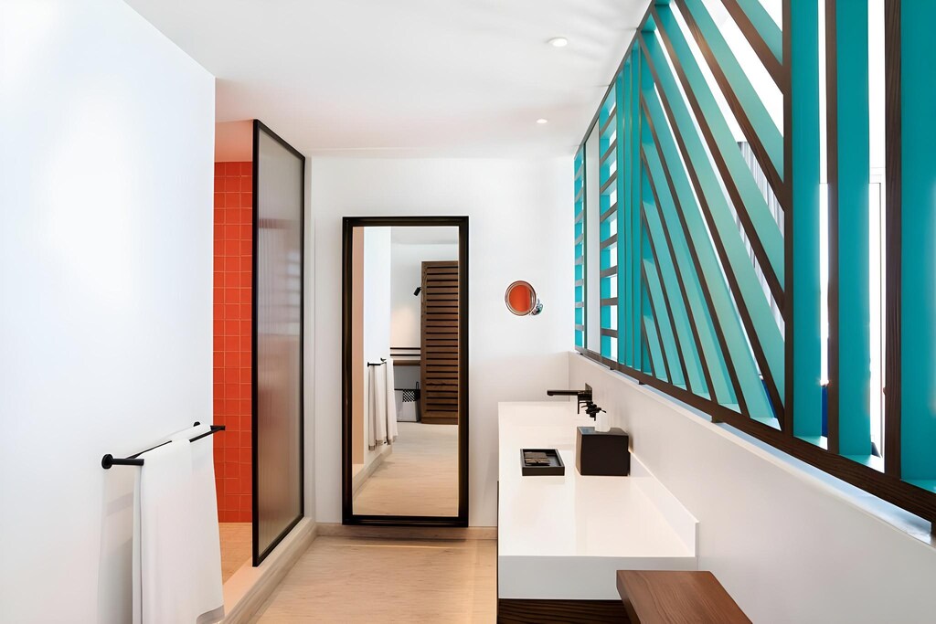Beachfront Rooms MIrror