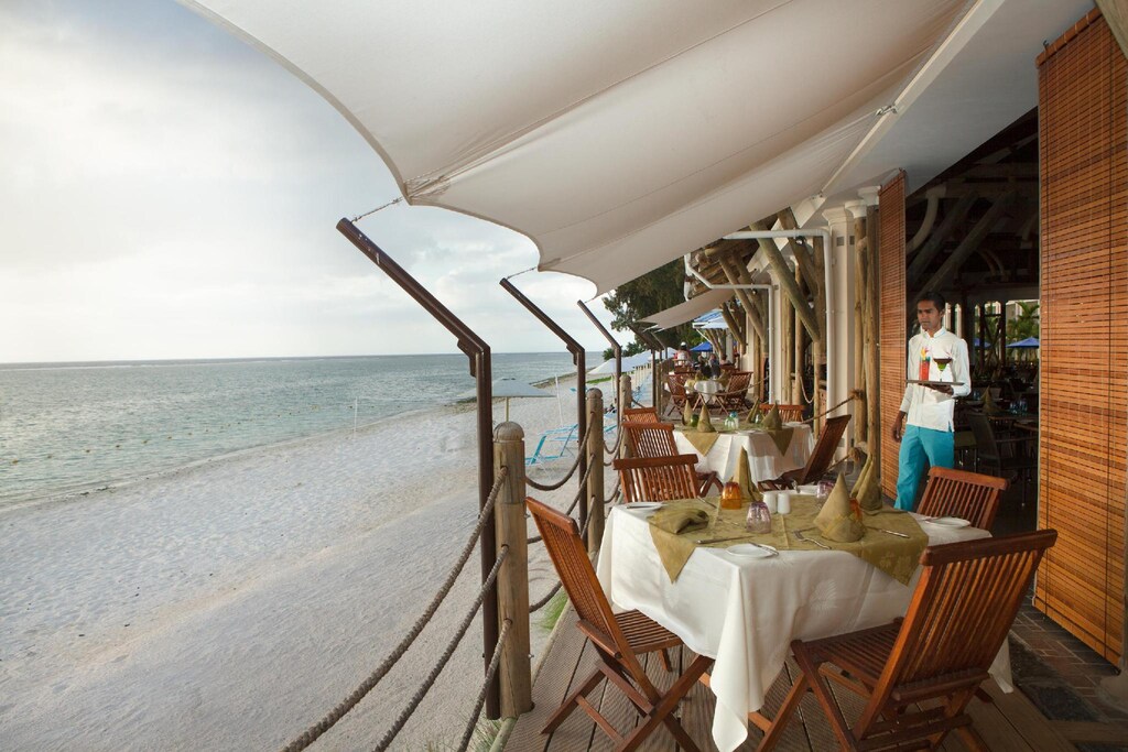Beachfront Villa balcony