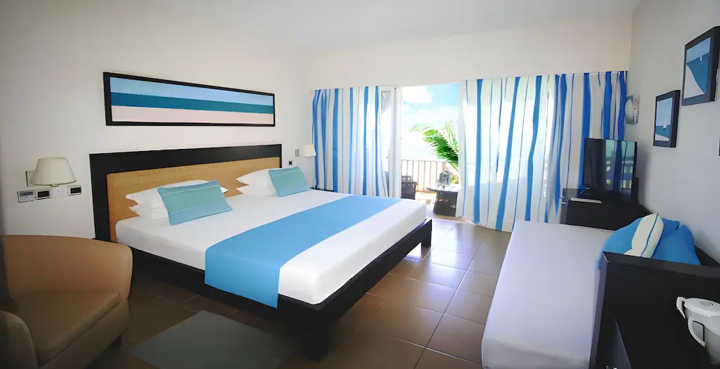 Deluxe Room Bed