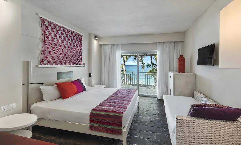 Deluxe Rooms Bed