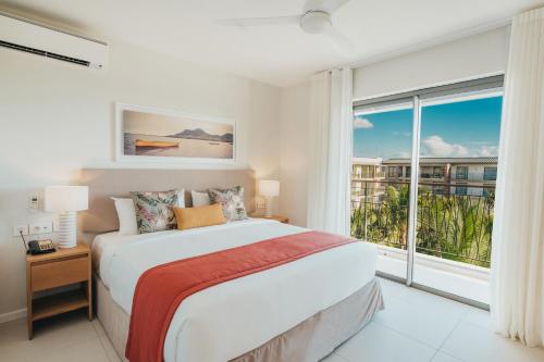 Deluxe Rooms Bed