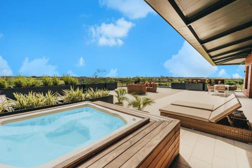 Deluxe Rooms Swimming