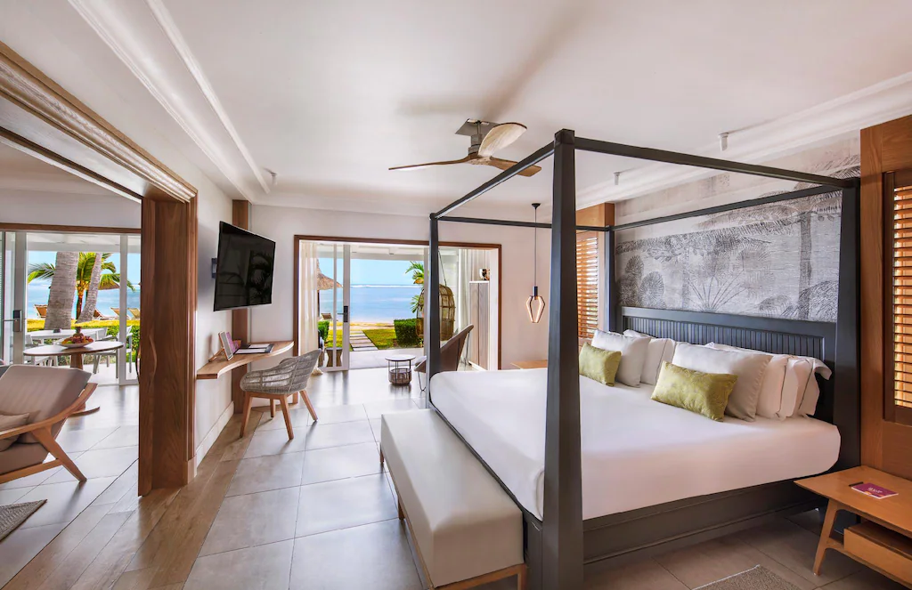 Exclusive Suites bed