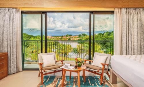 Family Rooms balcony