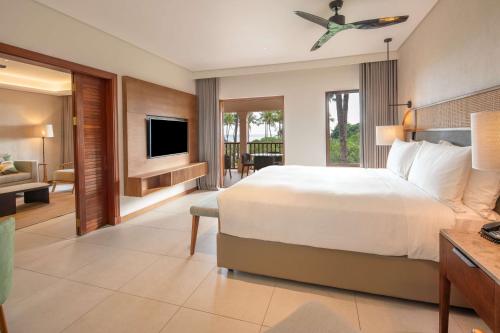 Family Rooms bed