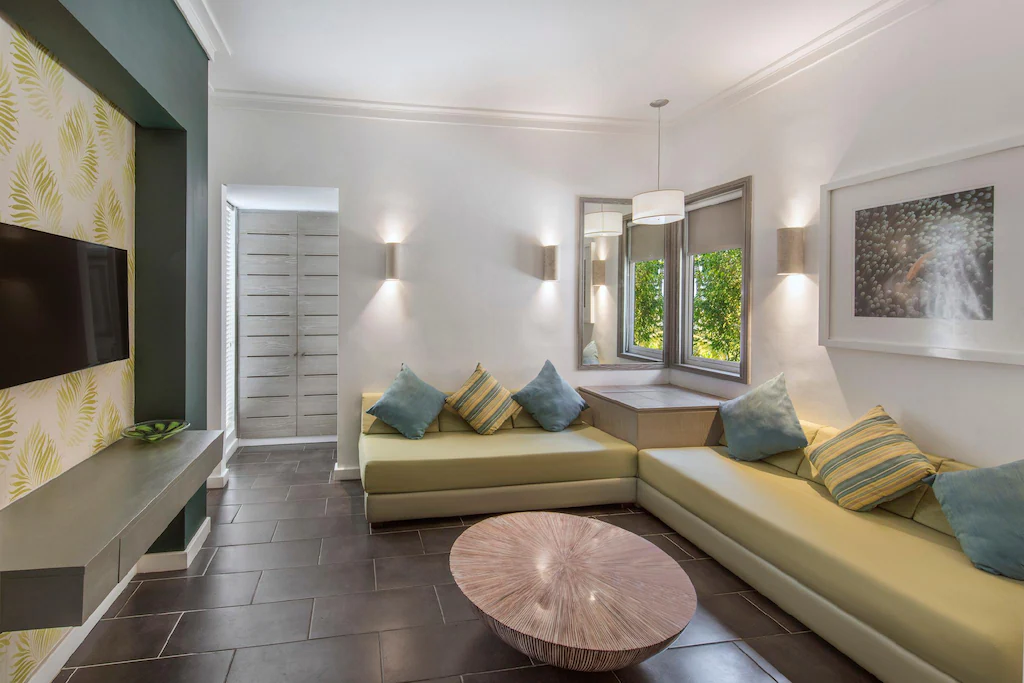 Family Suites Sofa