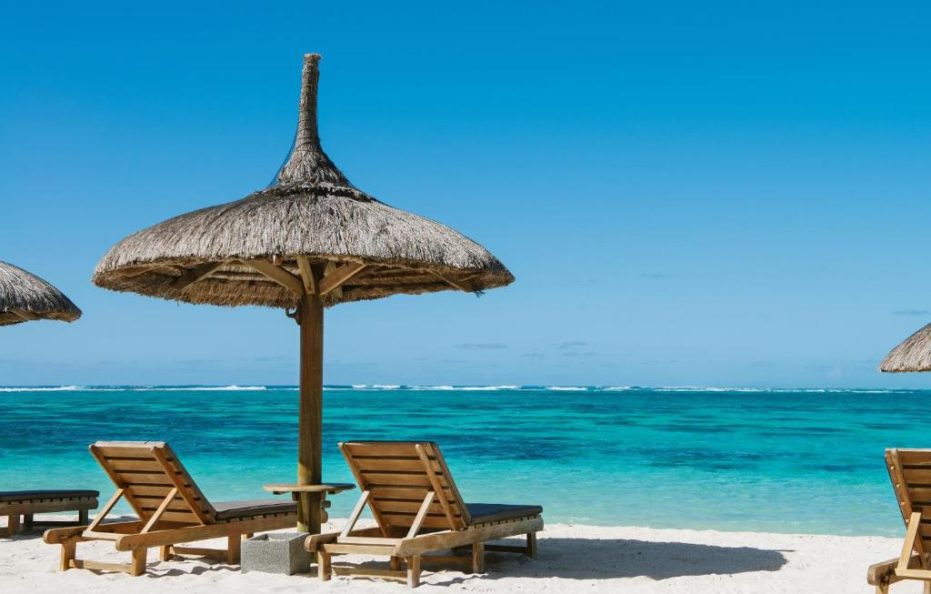 Friday Attitude – Your Laid-Back Beach Escape in Mauritius