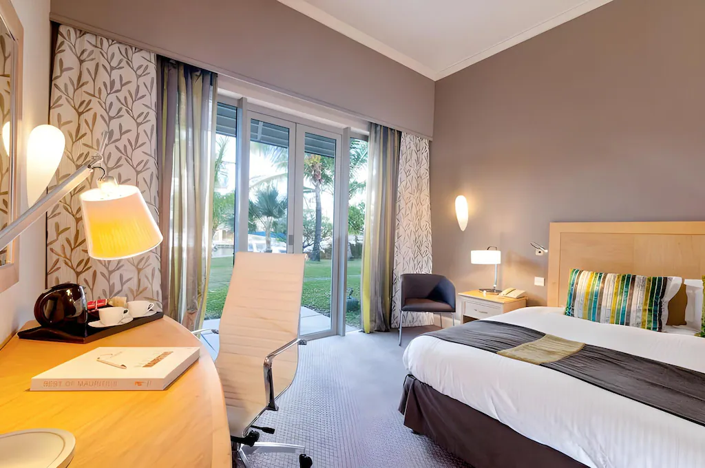 Marina View Suites Bed2