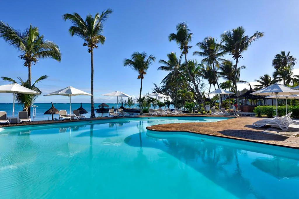 Ocean View Villas Swimming