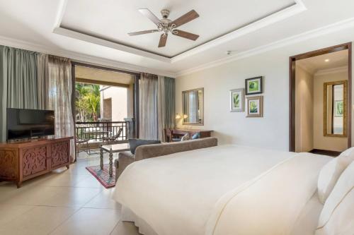 Presidential Suite bed3