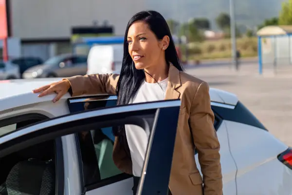 professional-mobility-businesswoman