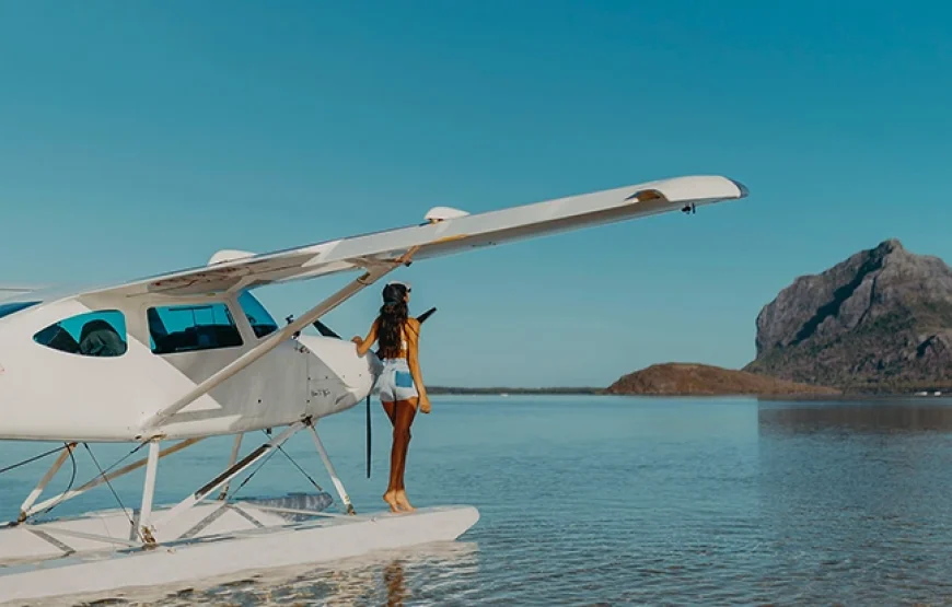 Seaplane Flight Tour  – Exclusive