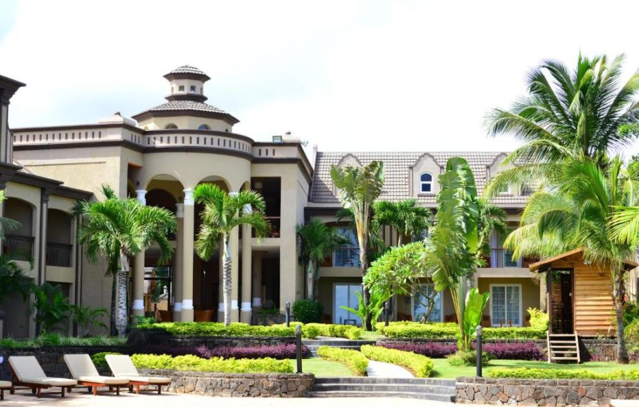 Sunset Reef Resort & Spa