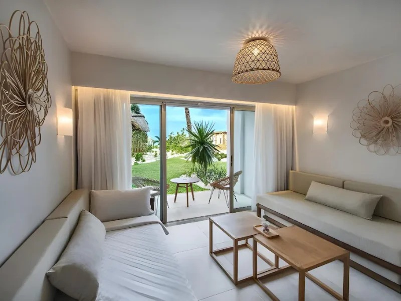 Premium Family Room