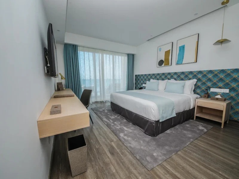 Senior Suite